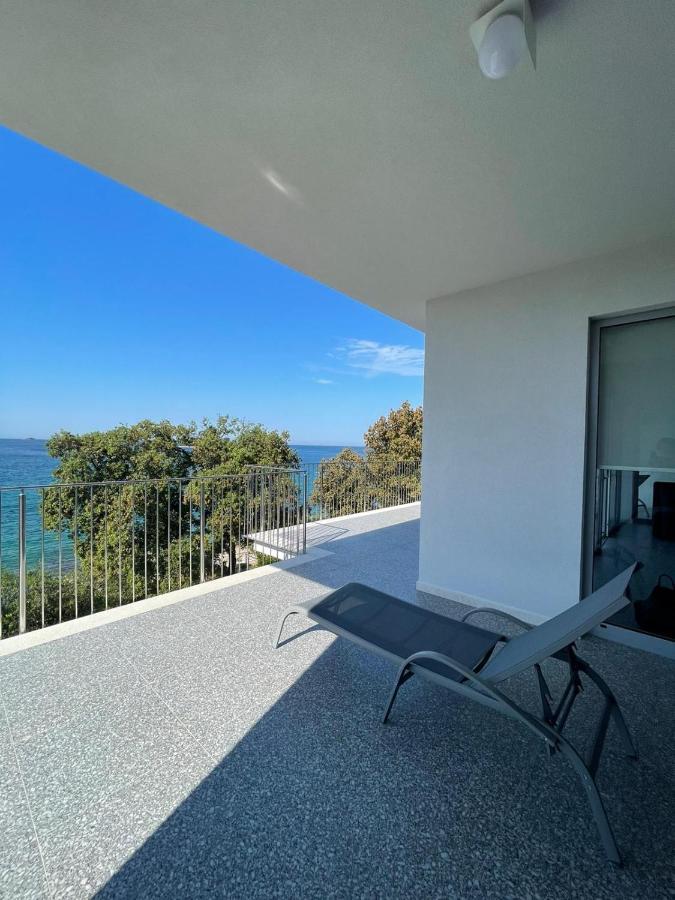 Buric House - M Suite - 95M2 And 54 M2 Terrace ロヴィニ エクステリア 写真